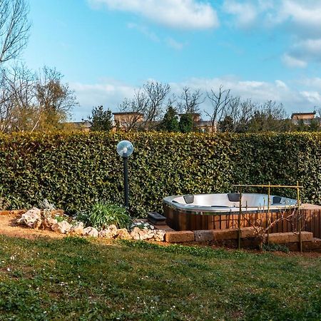 Ferienwohnung La Gardenia Montecatini Terme Exterior foto